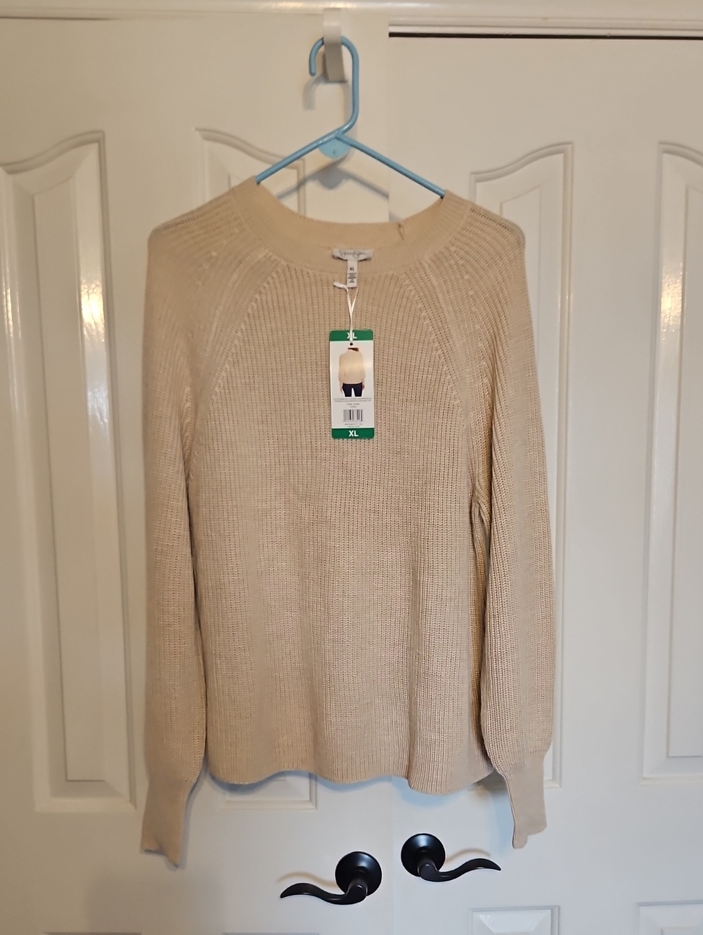 NWT Jessica Simpson Cream Ribbed Crewneck Sweater